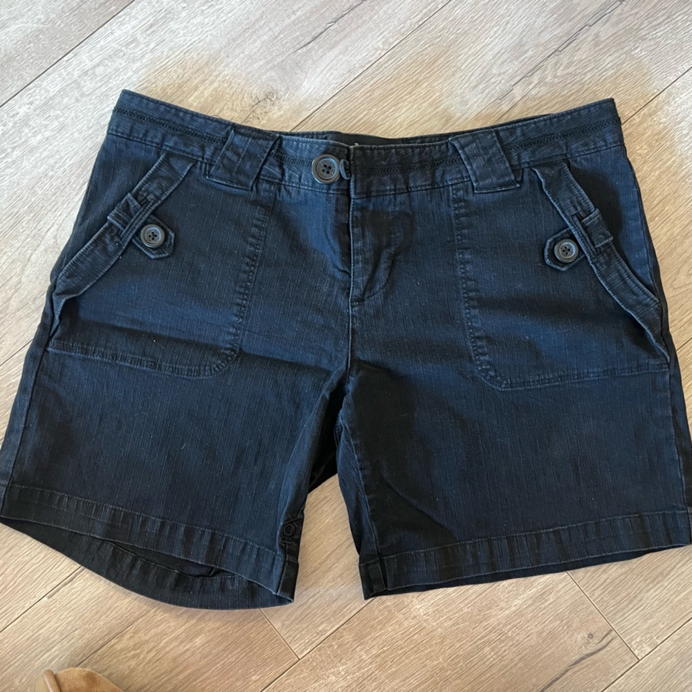 Women’s shorts